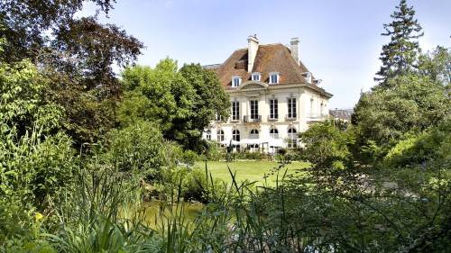 la_gourmandine_chatellerault_Maison_côté_parc