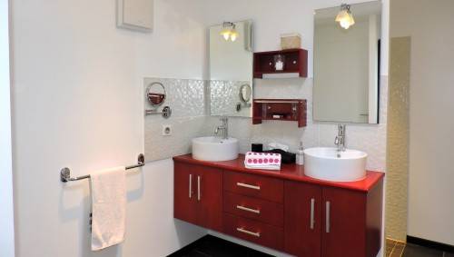la_gourmandine_chatellerault_salle_de_bain_esprit_zen1-500x283-1