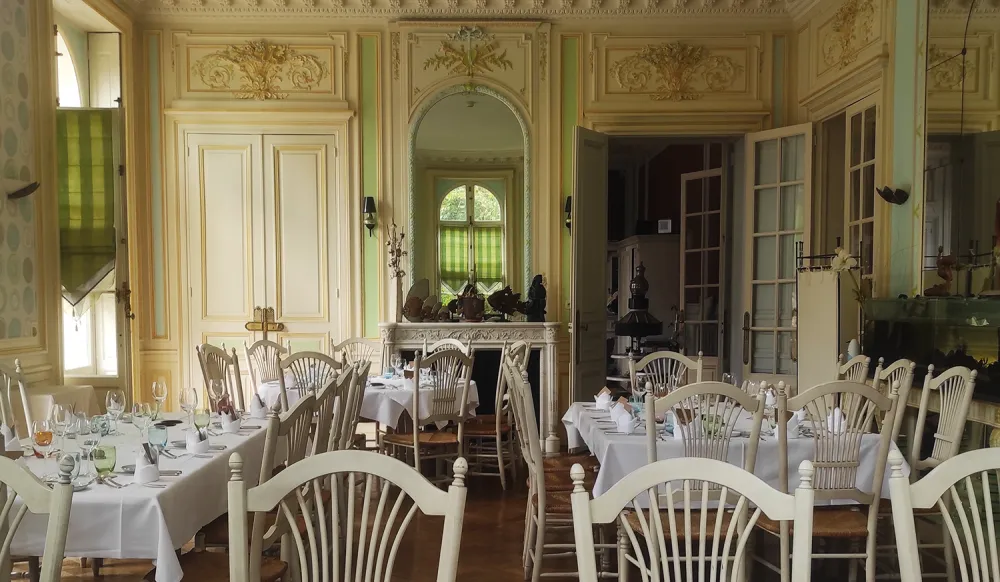 la-gourmandine-salon-rotonde